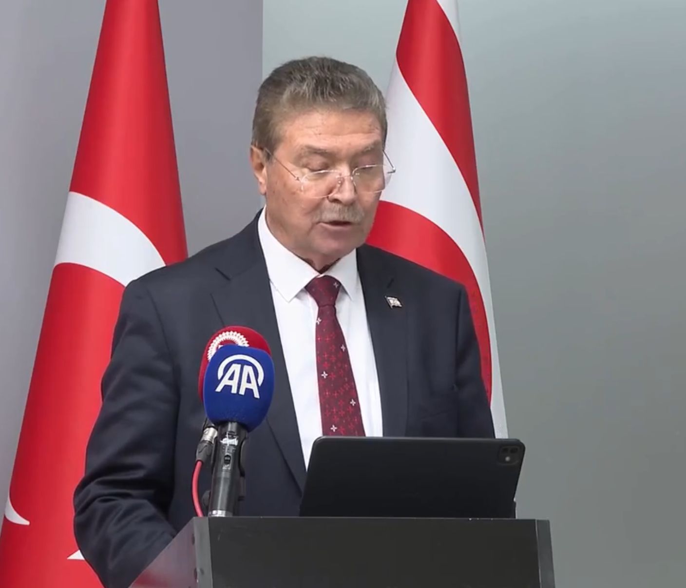 Cevdet Yılmaz ve Ünal Üstel basın toplantısında