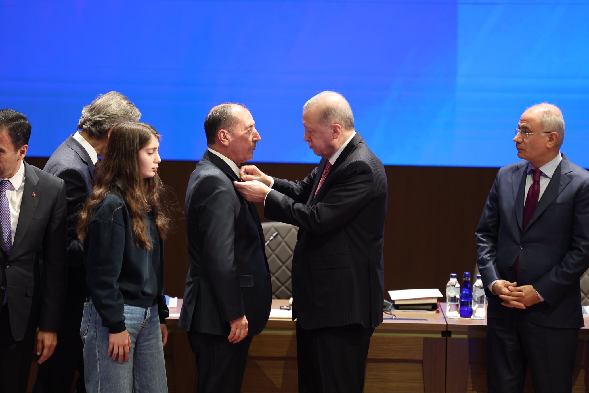 Ömer Çelik AK Parti MKYK toplantısı sonrası açıklama yapıyor