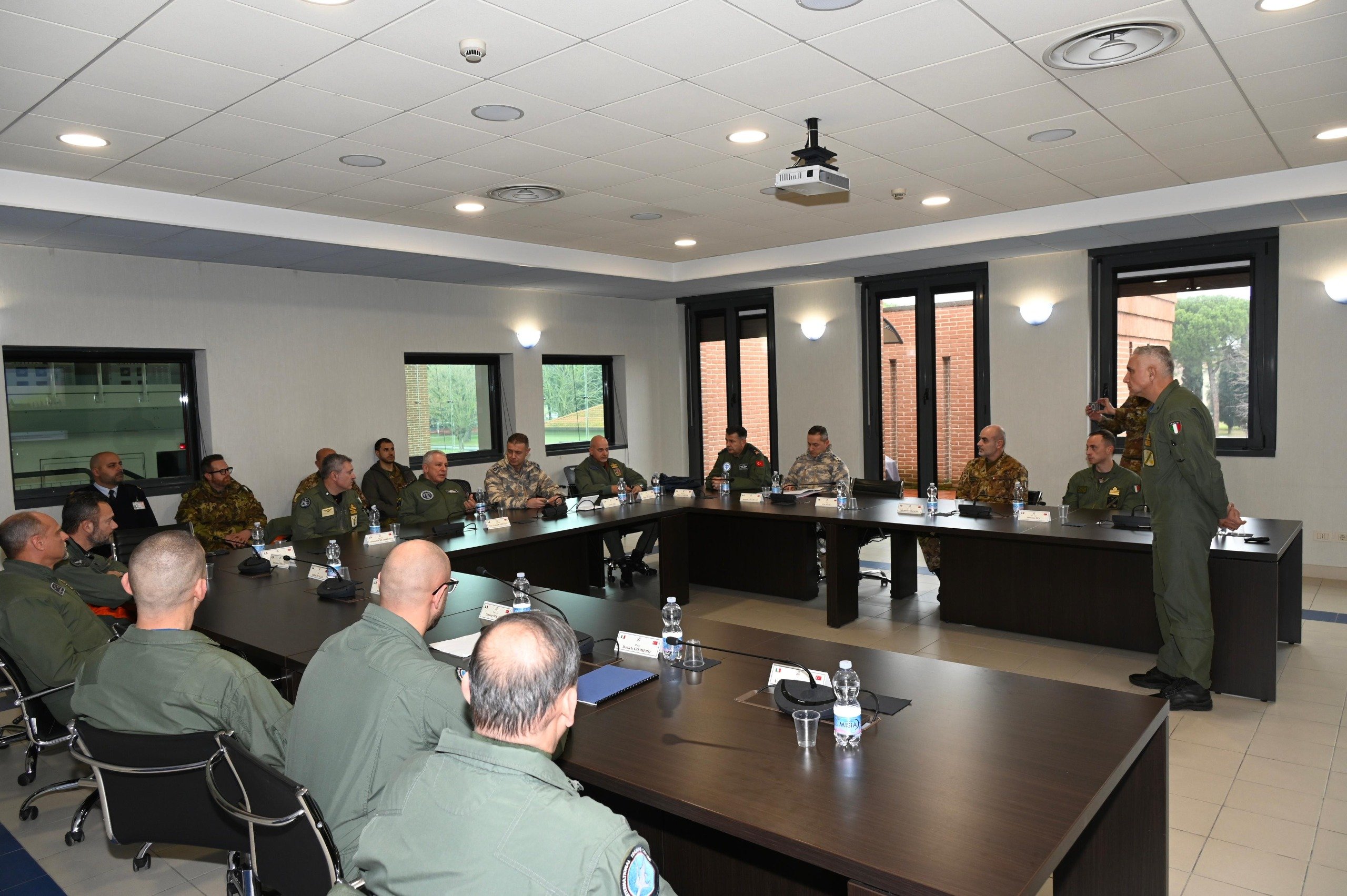 Hava Kuvvetleri Komutanı Ziya Cemal Kadıoğlu İtalya askeri üs ziyareti