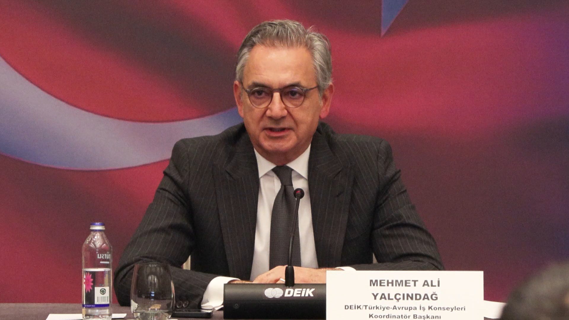 DEİK Başkanı Nail Olpak