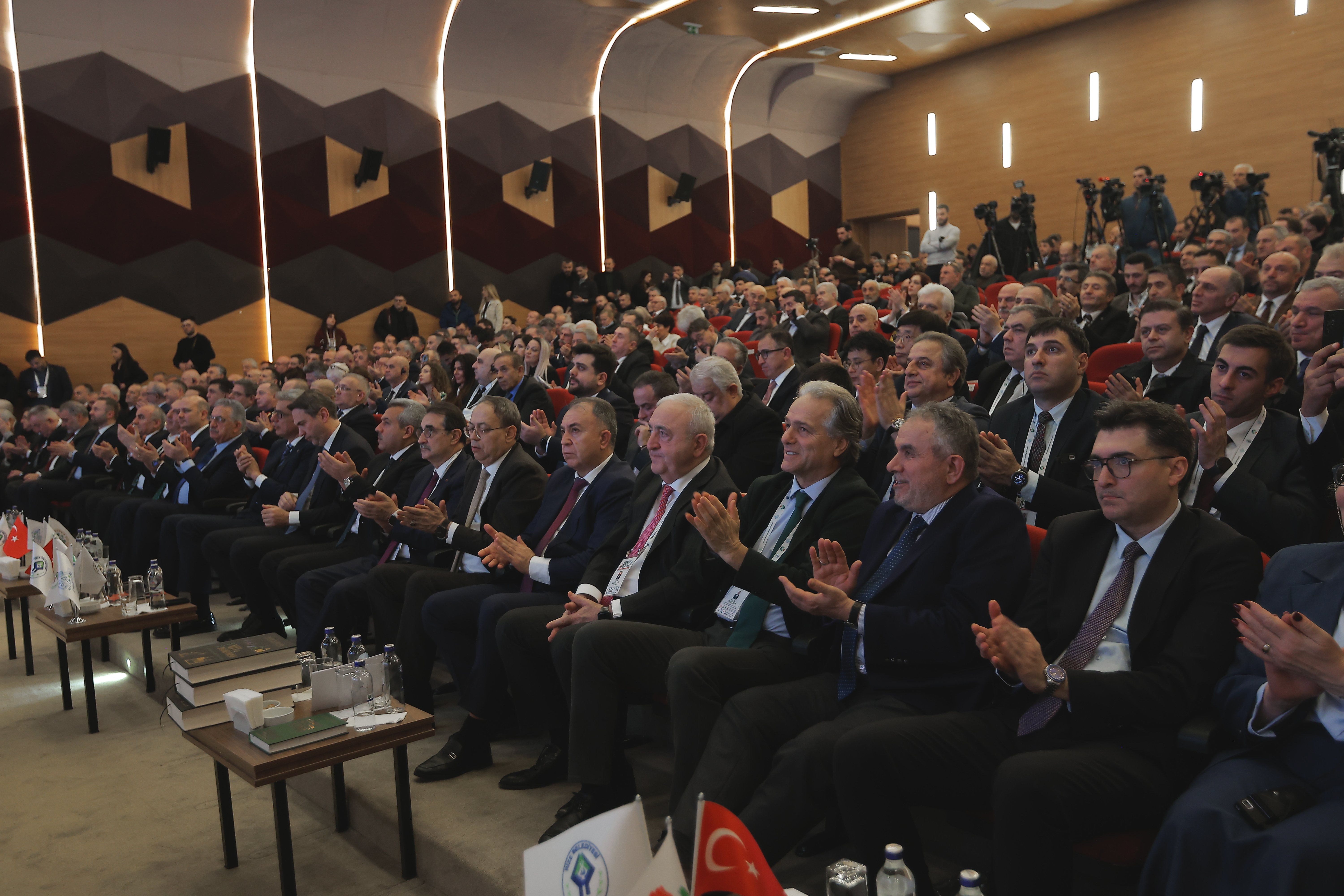 Enerji forumu genel görünüm