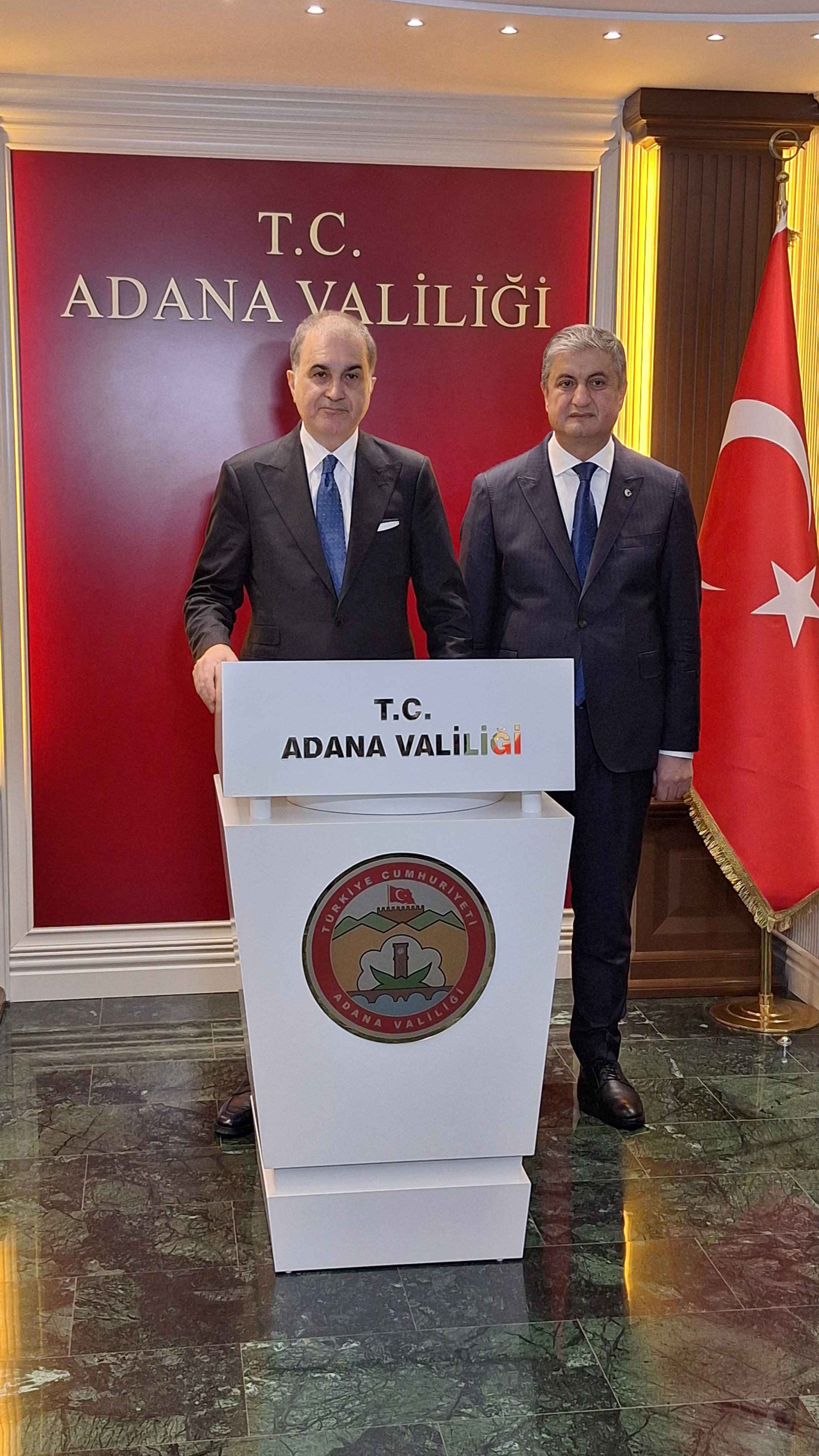 AK Parti Sözcüsü Ömer Çelik Adana Valisi Mustafa Yavuzu ziyaret etti