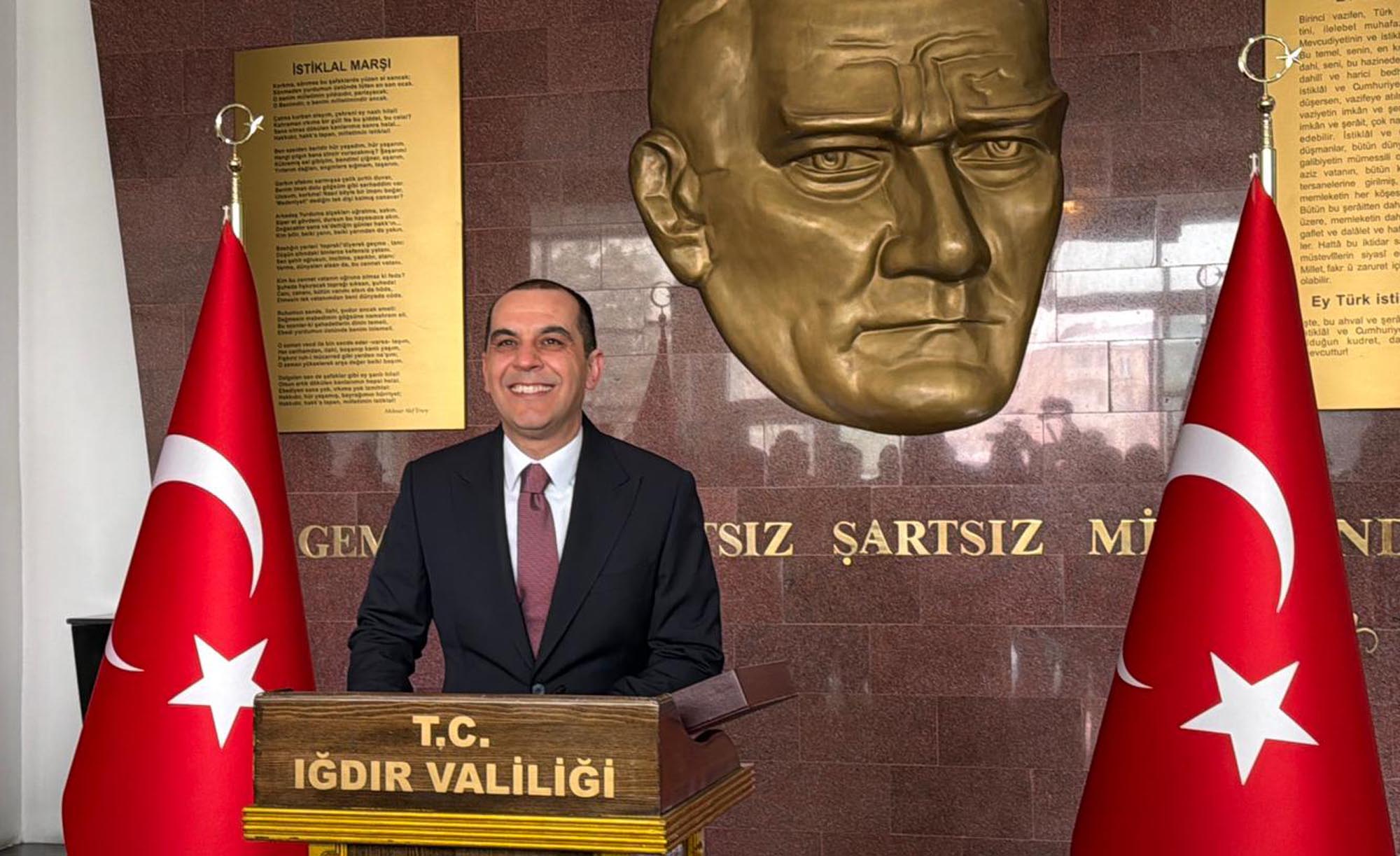 Iğdır Valisi Mustafa Fırat Taşolar görevine başladı