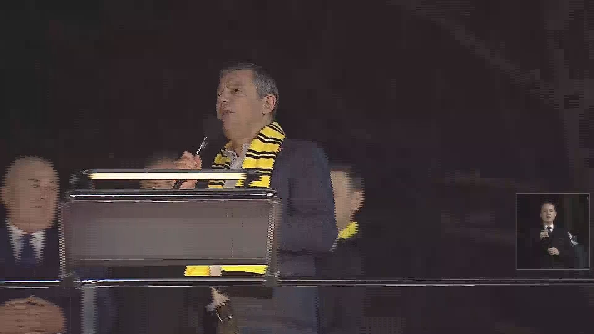 Özgür Özel Konuşma Yapıyor