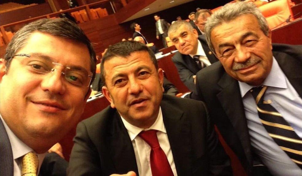 Özgür Özel Kamer Genç TBMM