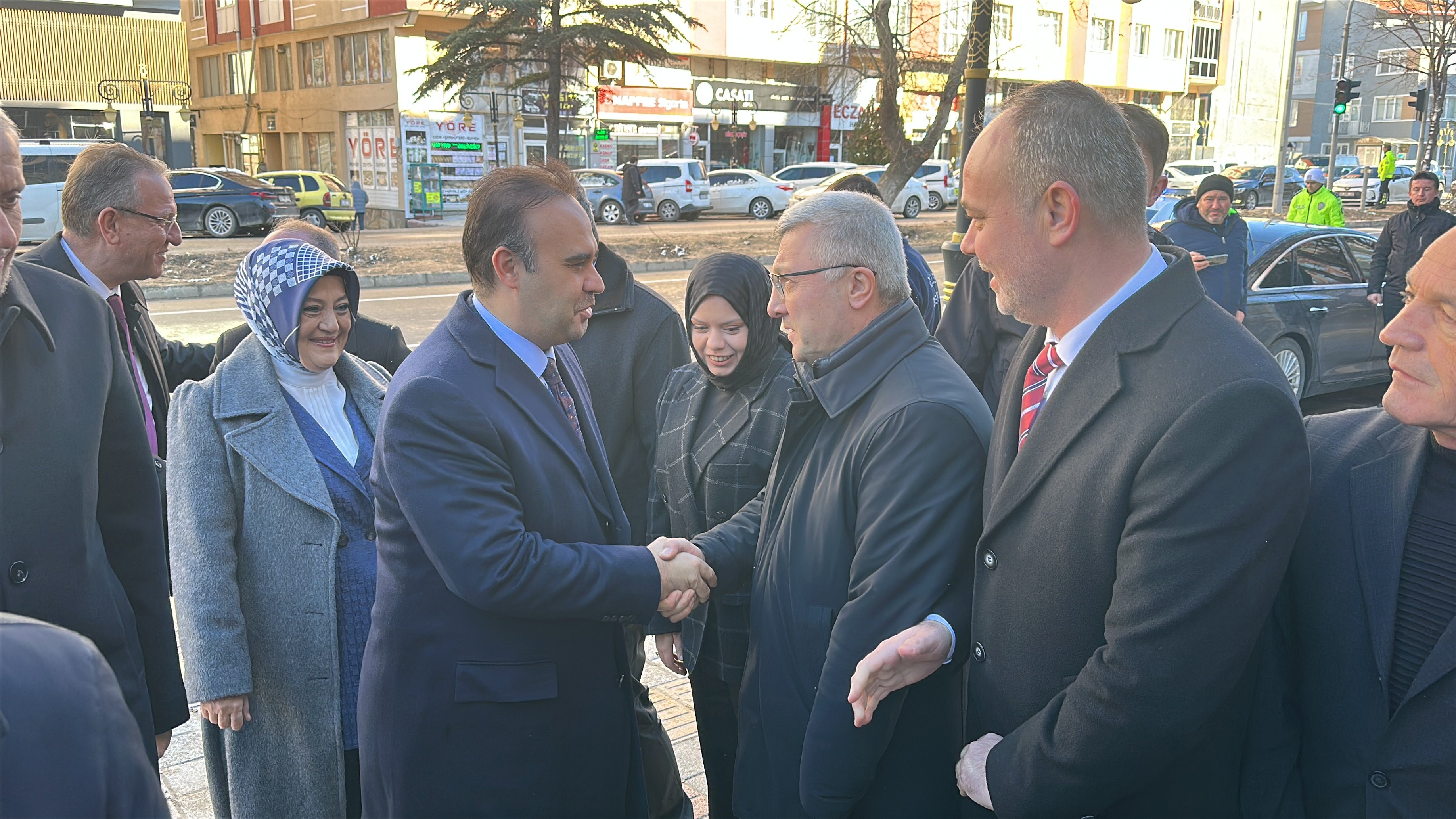 Bakan Mehmet Fatih Kacır AK Parti Kütahya İl Başkanlığı ziyareti