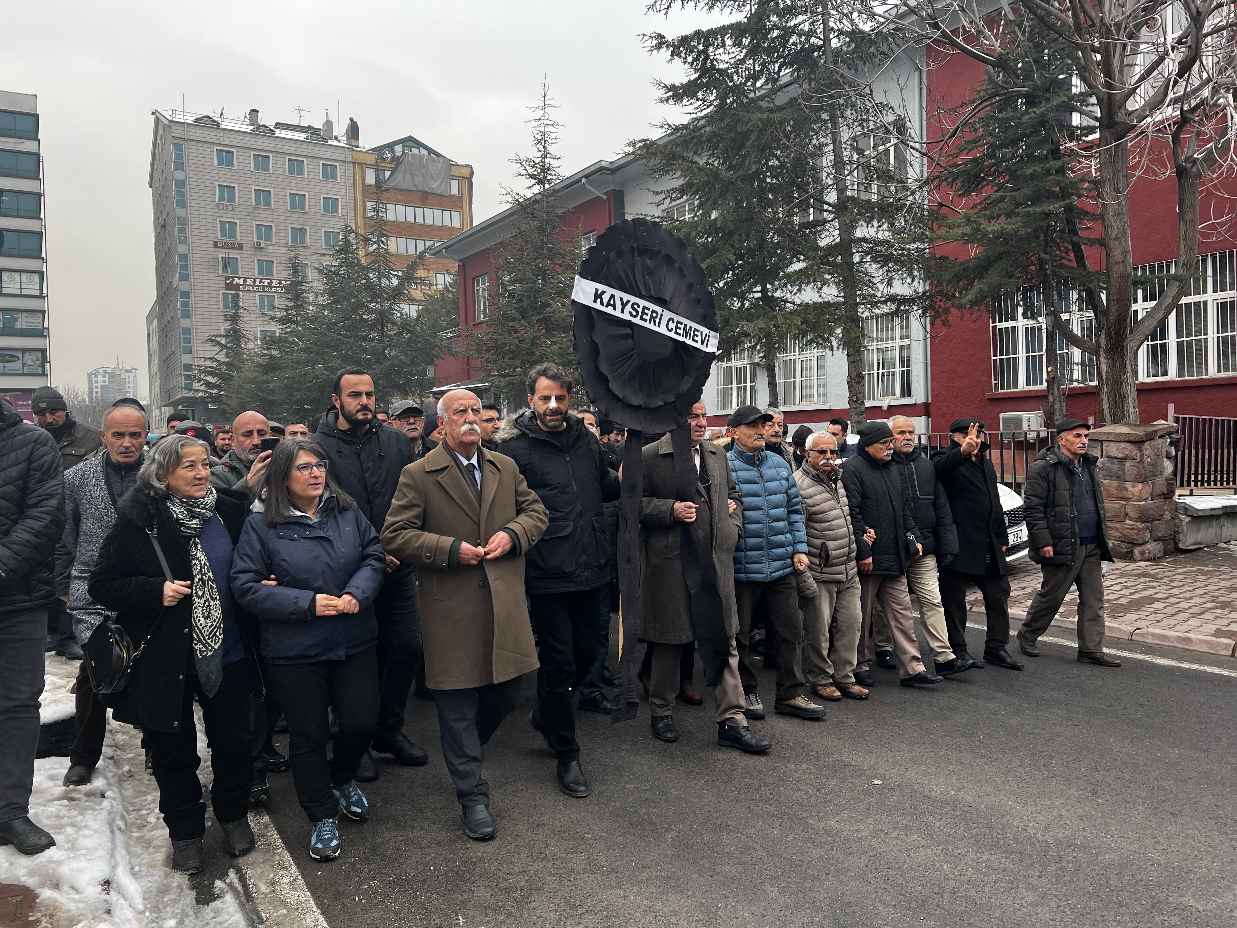 CHP Kayseri İl Başkanlığı tabelası