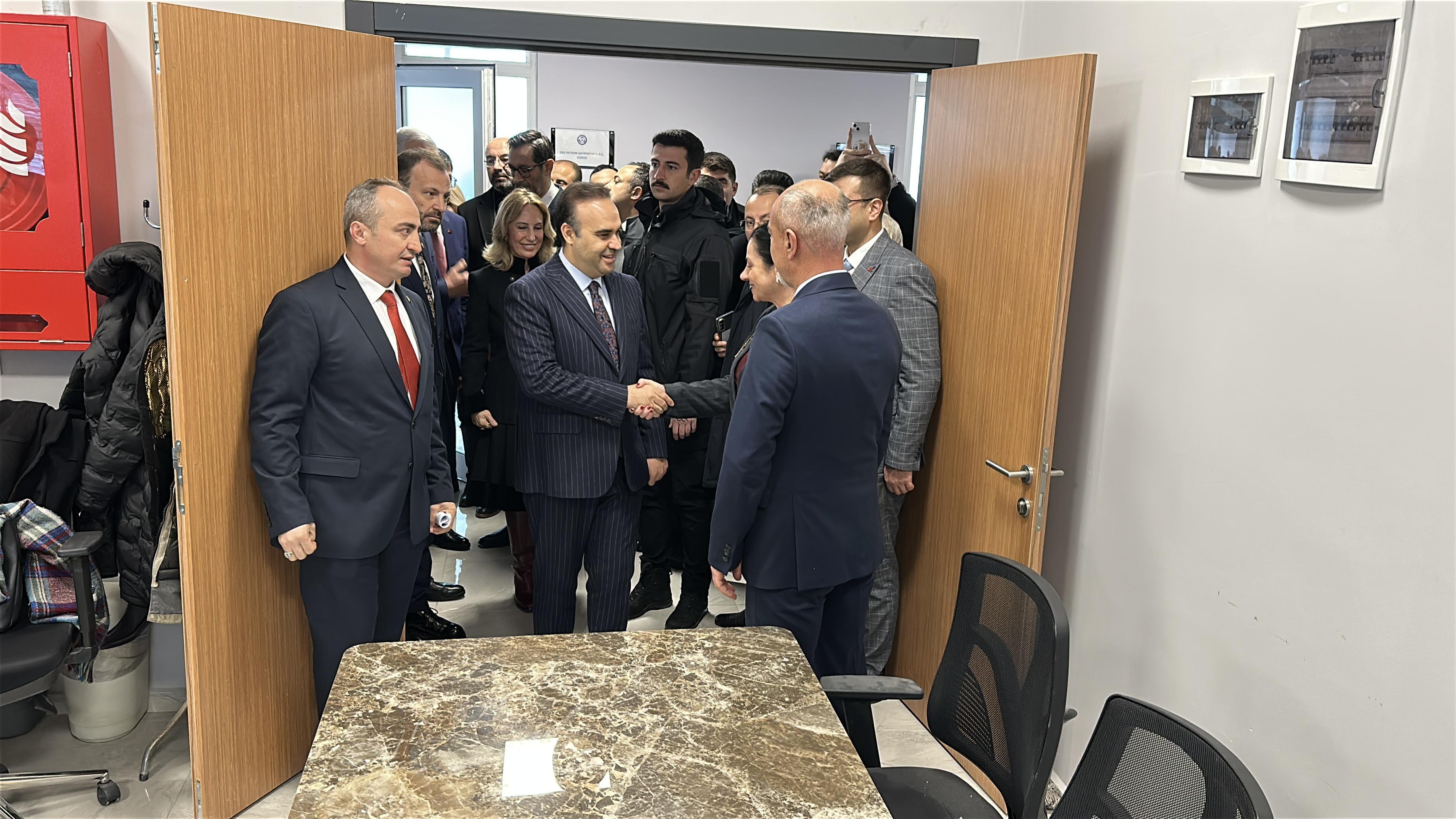 Bakan Kacır Kütahya Tören