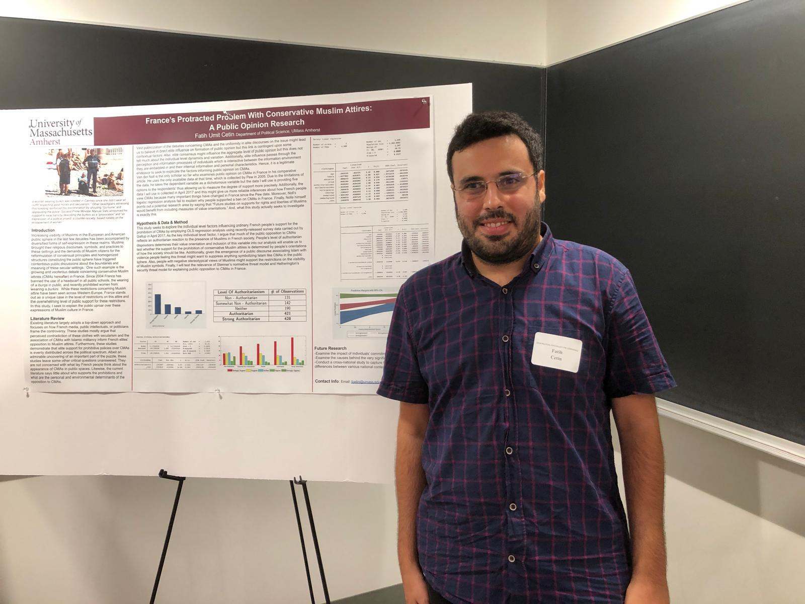 Dr. Çetin Konuşurken