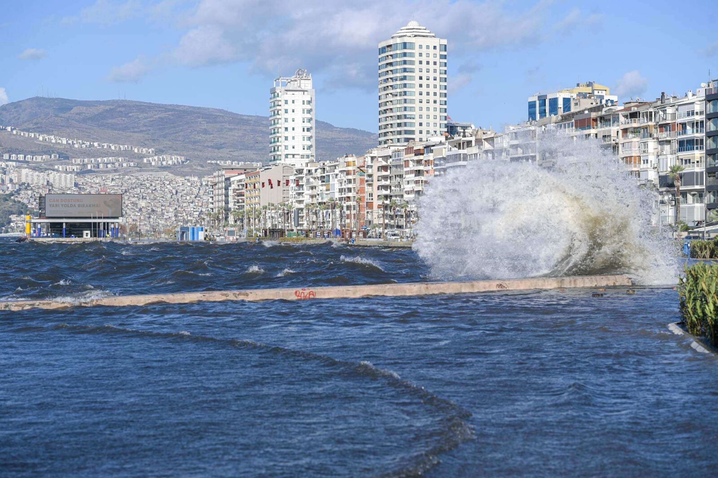 İzmir şehir planlama altyapı sorunu