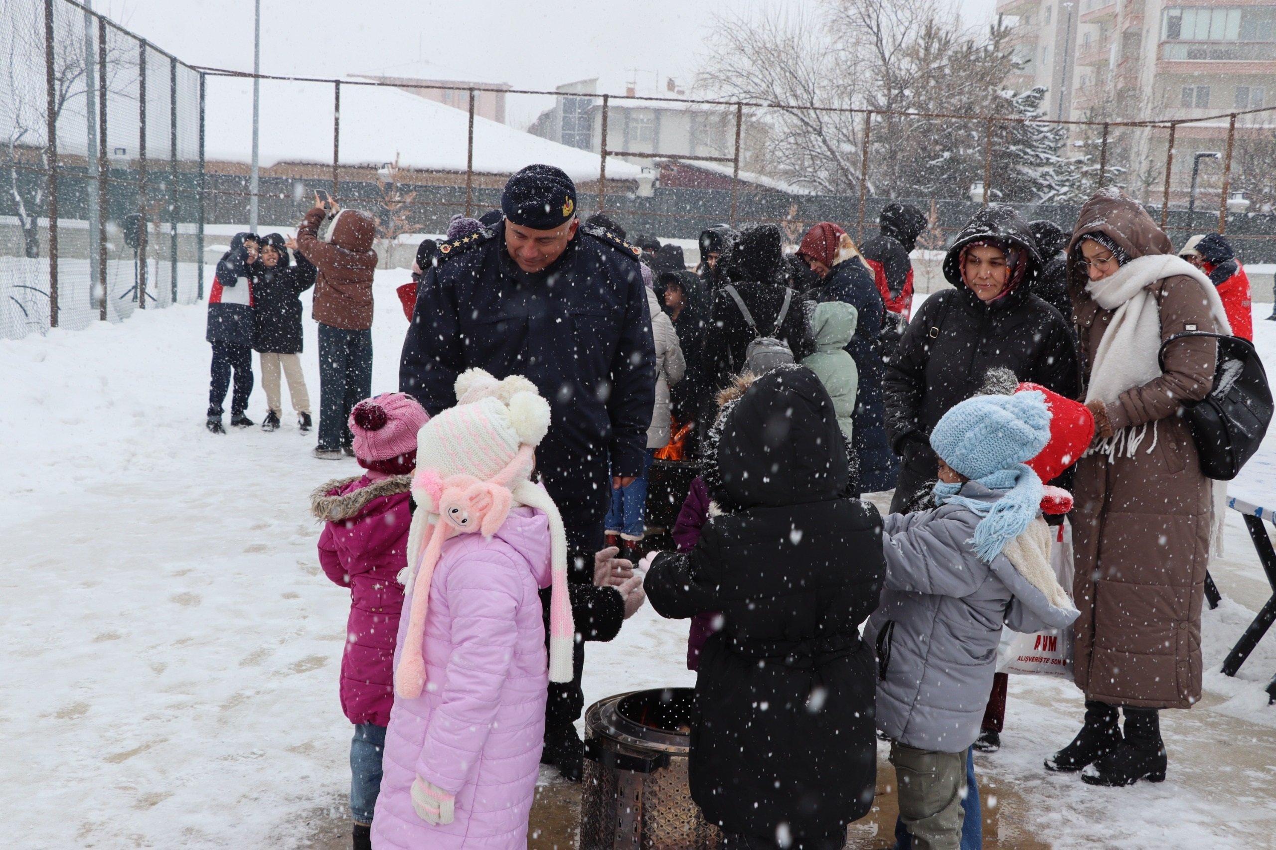 Sivas Vali Yardımcısı ve Jandarma Komutanı Etkinlikte