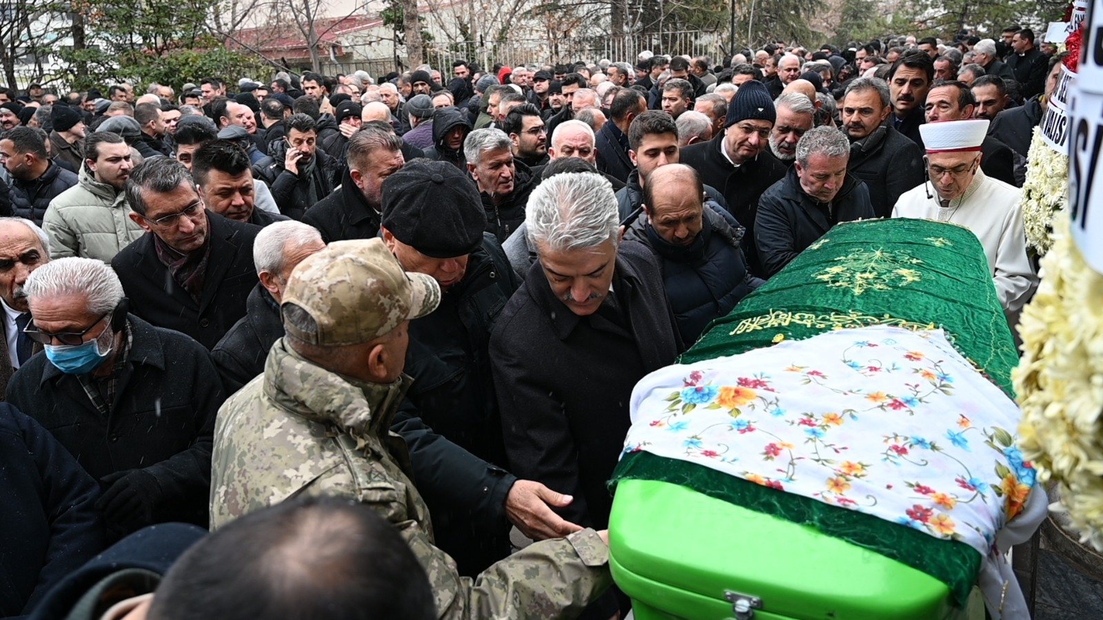 Nevin Kahraman cenaze töreni