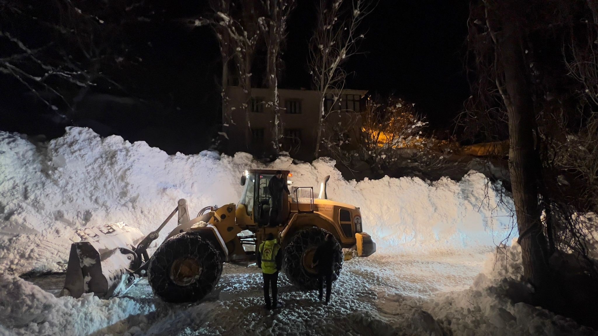 Çığ sonrası temizlik