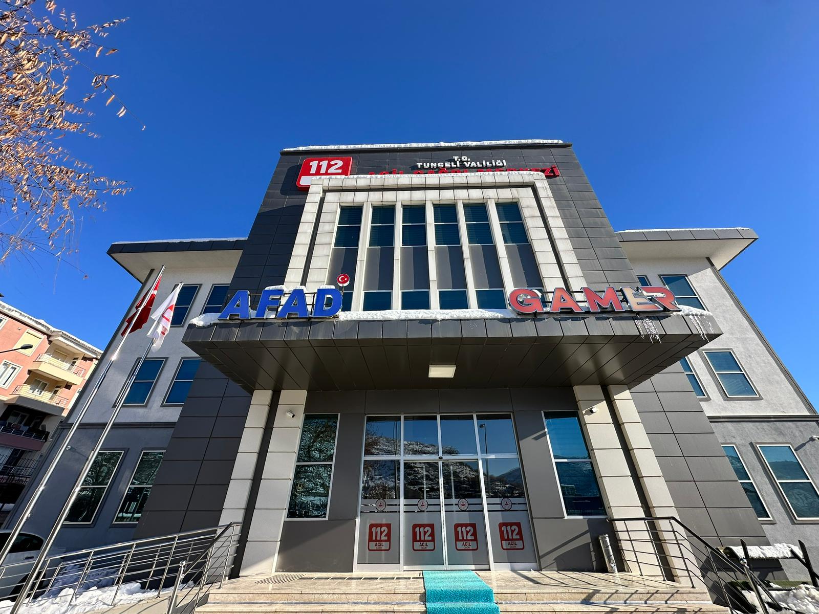 Tunceli 112 Acil Çağrı Merkezi operatörleri