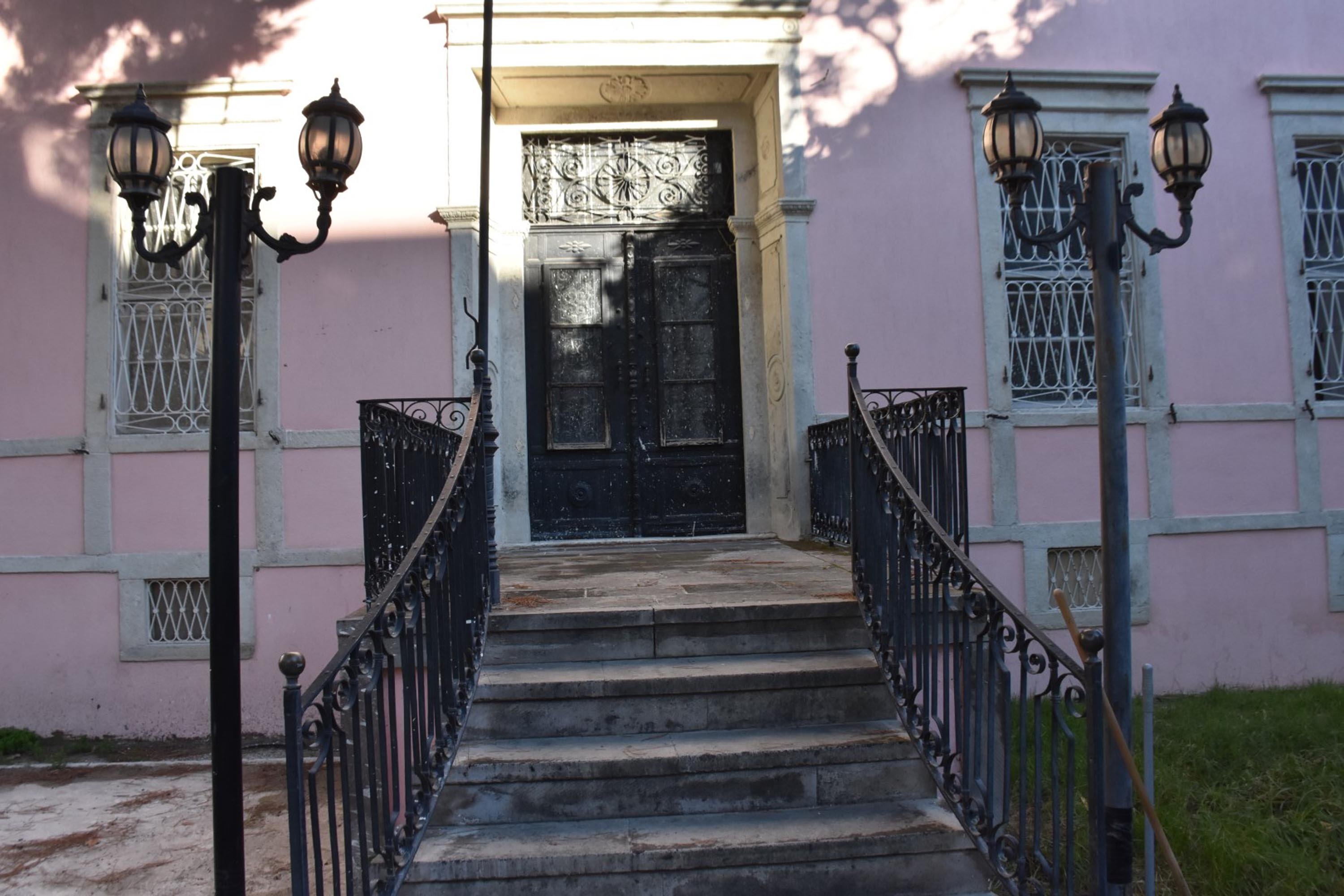 Latife Hanım Köşkü Karşıyaka Belediyesi