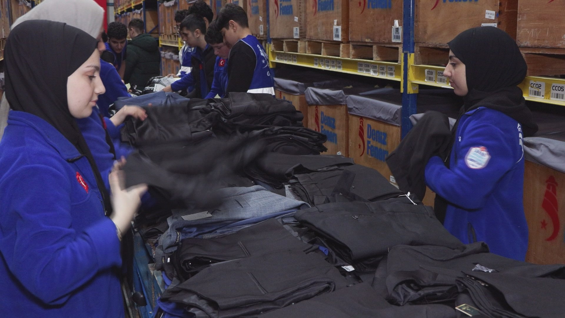 Deniz Feneri Ramazan Yardım Paketleri