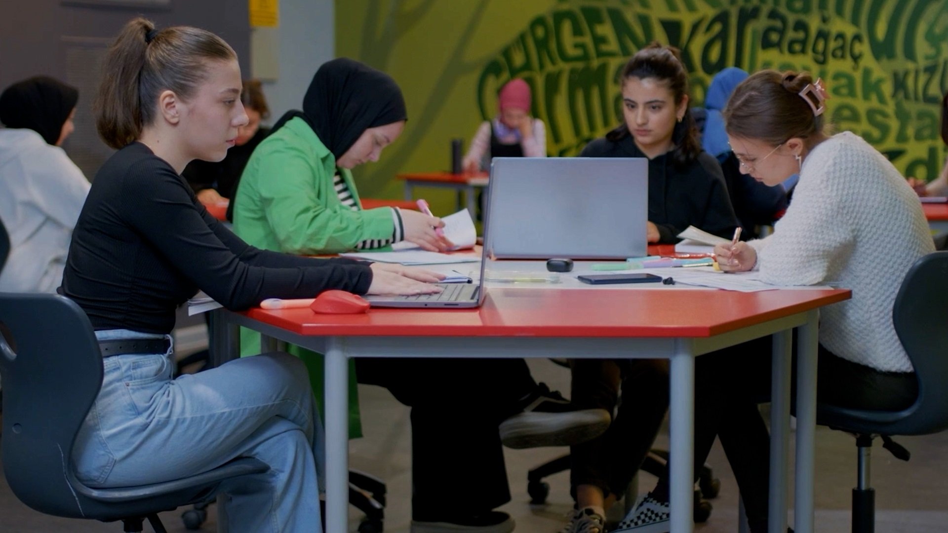 YÖK Kadın Öğrenci Oranı