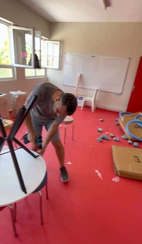 Gökhan Günaydın Depremde Kaybettiği Ailesini Anlatıyor