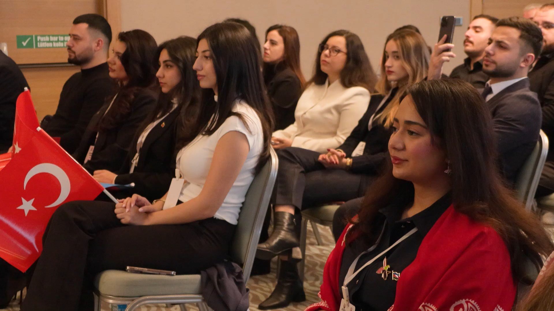 Forumda Protokol Konuşmaları