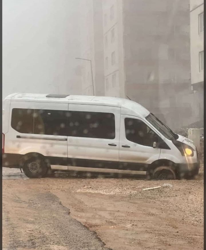 Mardin Artuklu çukur yollar