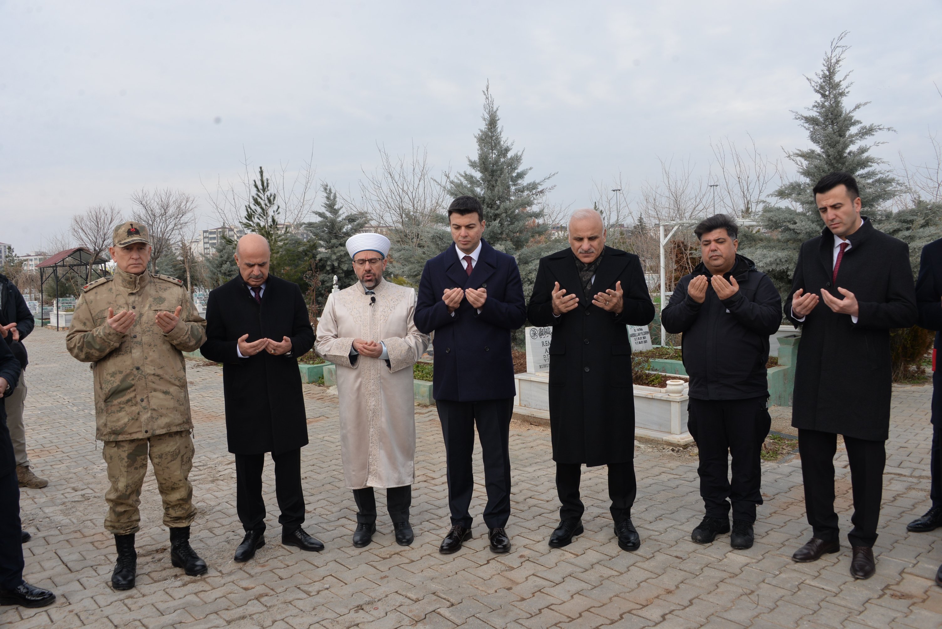 Vali Zorluoğlu ve beraberindeki heyet