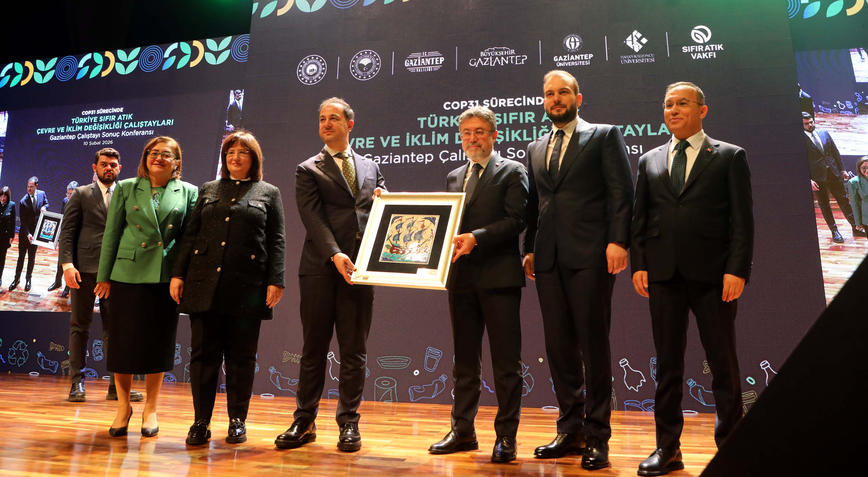 Konferans katılımcıları