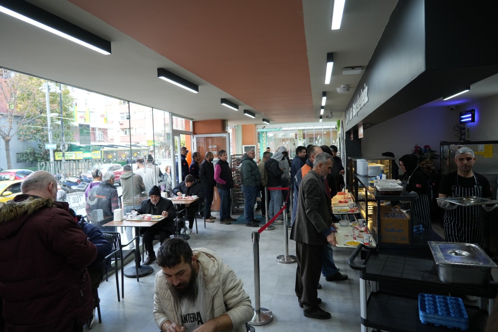 Bahçelievler Semt Lokantası Yemek Dağıtımı