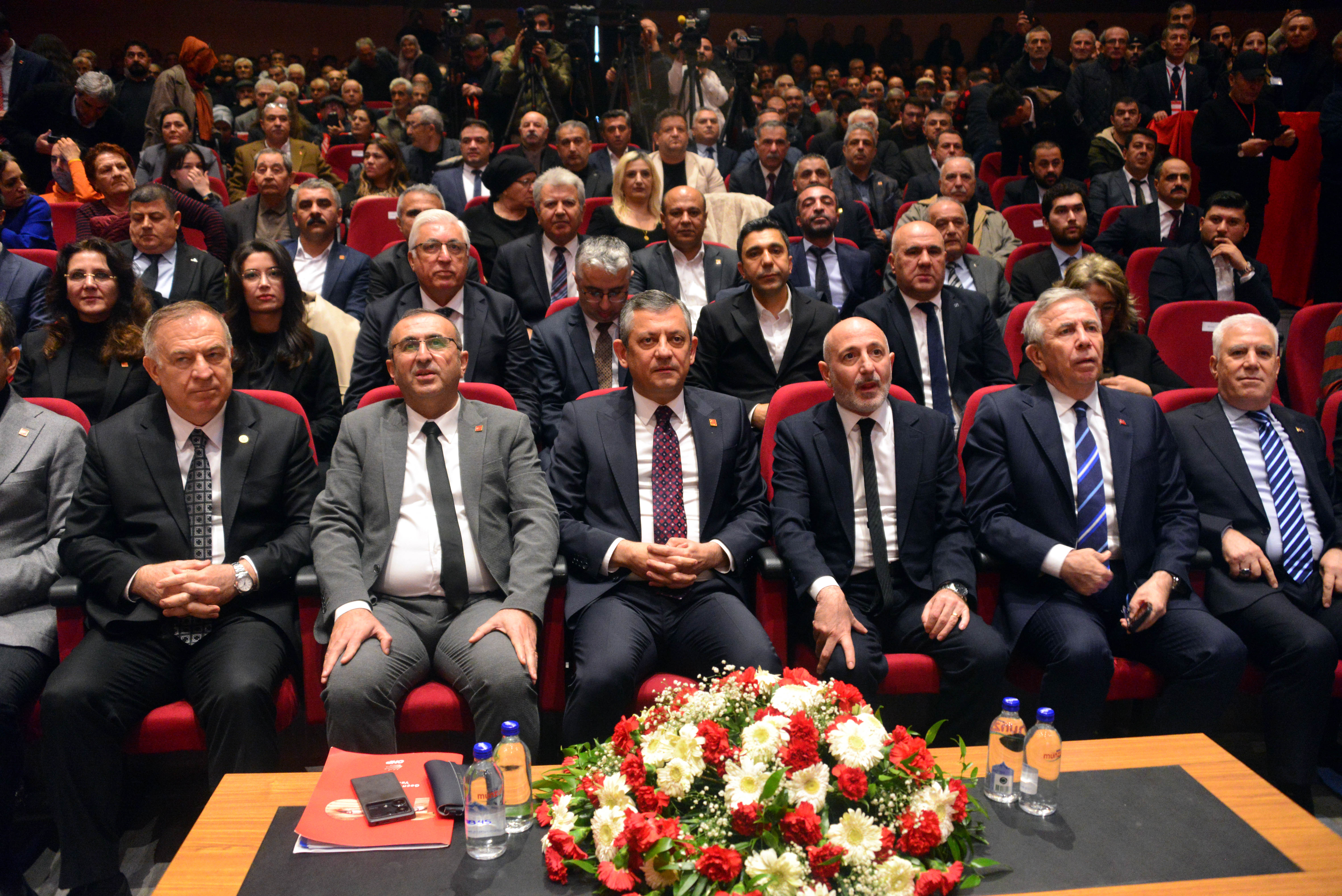 Özgür Özel konuşması