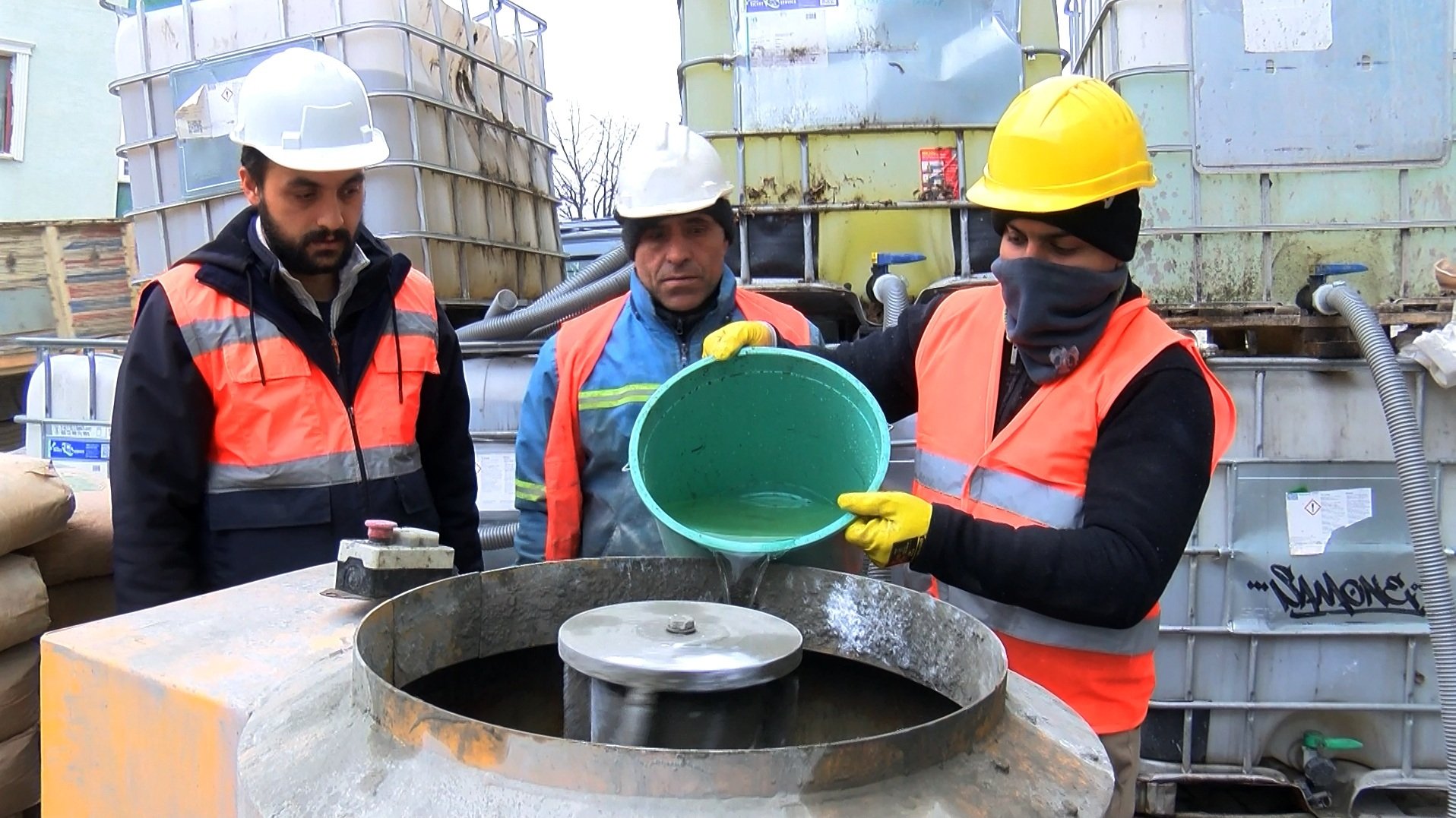 Prof. Dr. Eyübhan Avcı bor katkılı enjeksiyon uygulaması