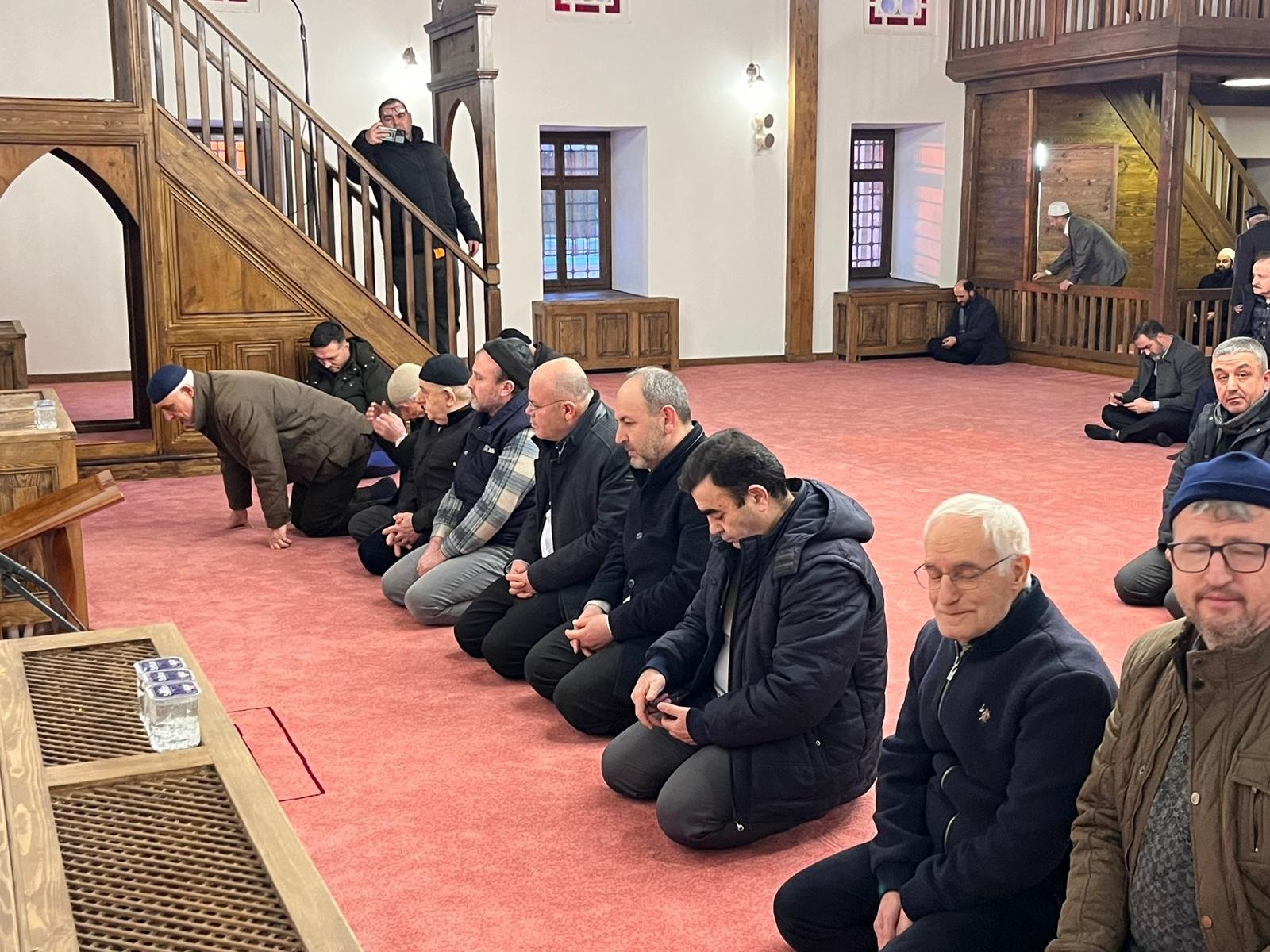 Muradiye Camisi Minaresi