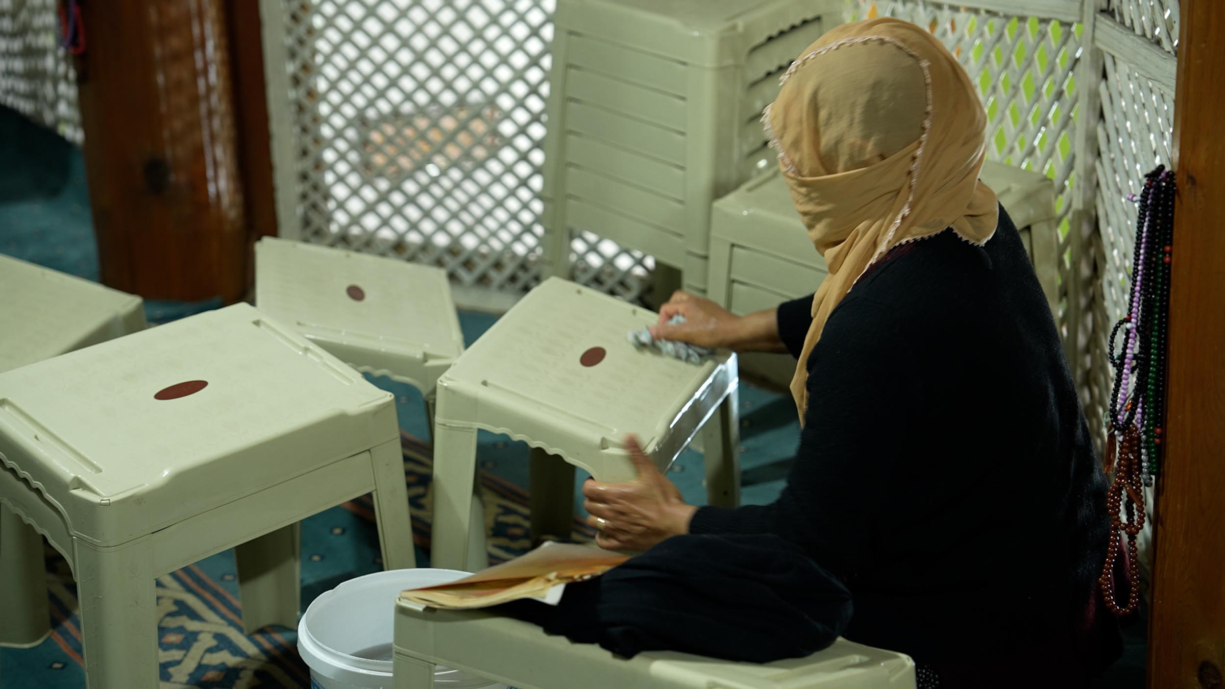 Erzincan Sabırlı Köyü tarihi cami temizliği kadınlar