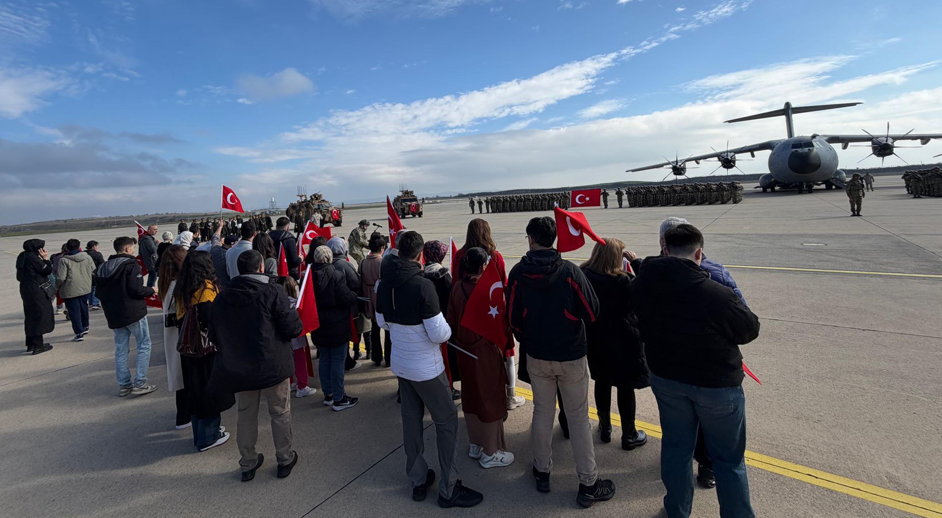 Mehmetçik Almanya Yolcusu