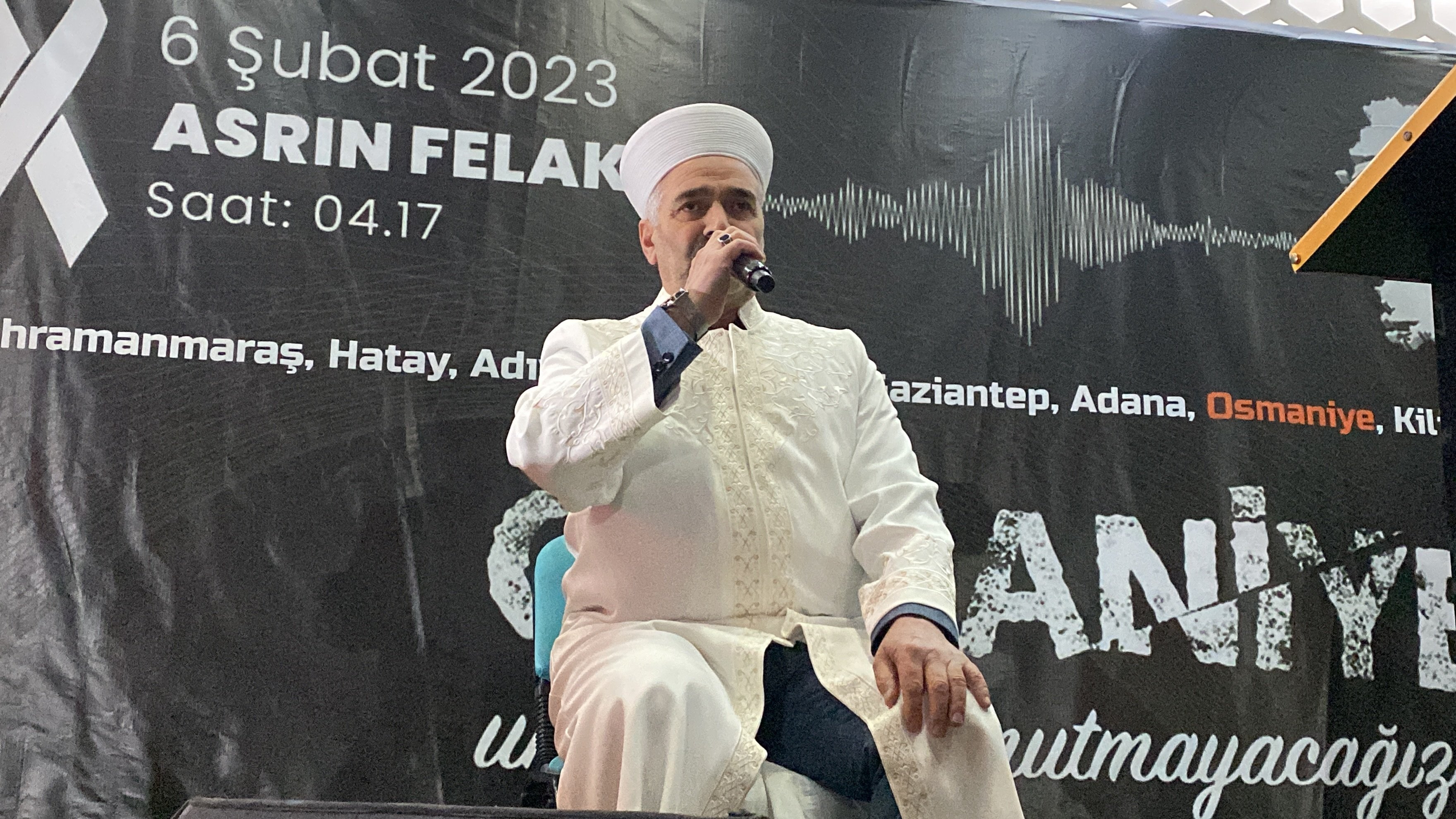 Vali Mehmet Fatih Serdengeçti Konuşma Yapıyor