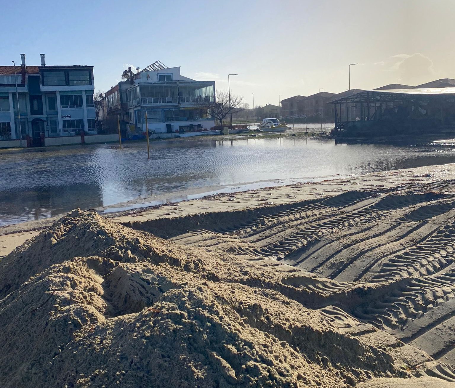 Enez fırtına sonrası manzara