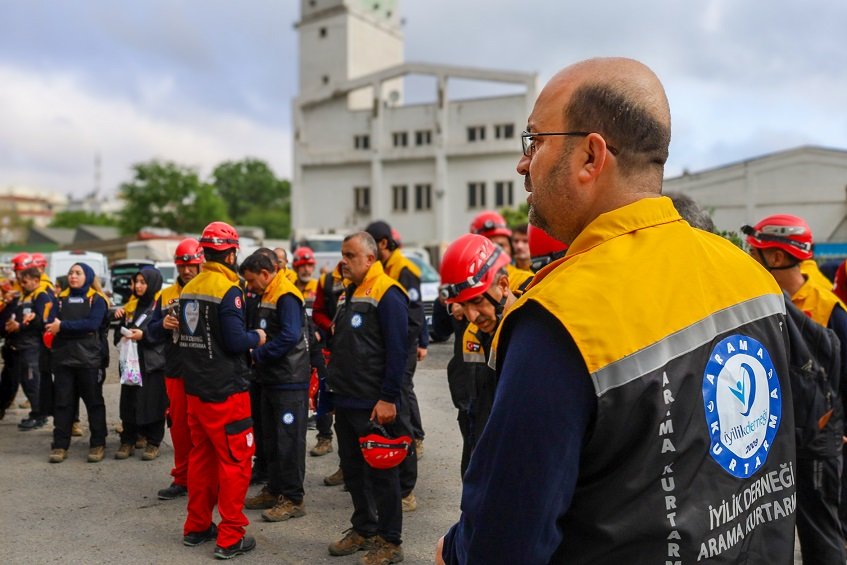 İyilik Derneği Arama Kurtarma Ekibi