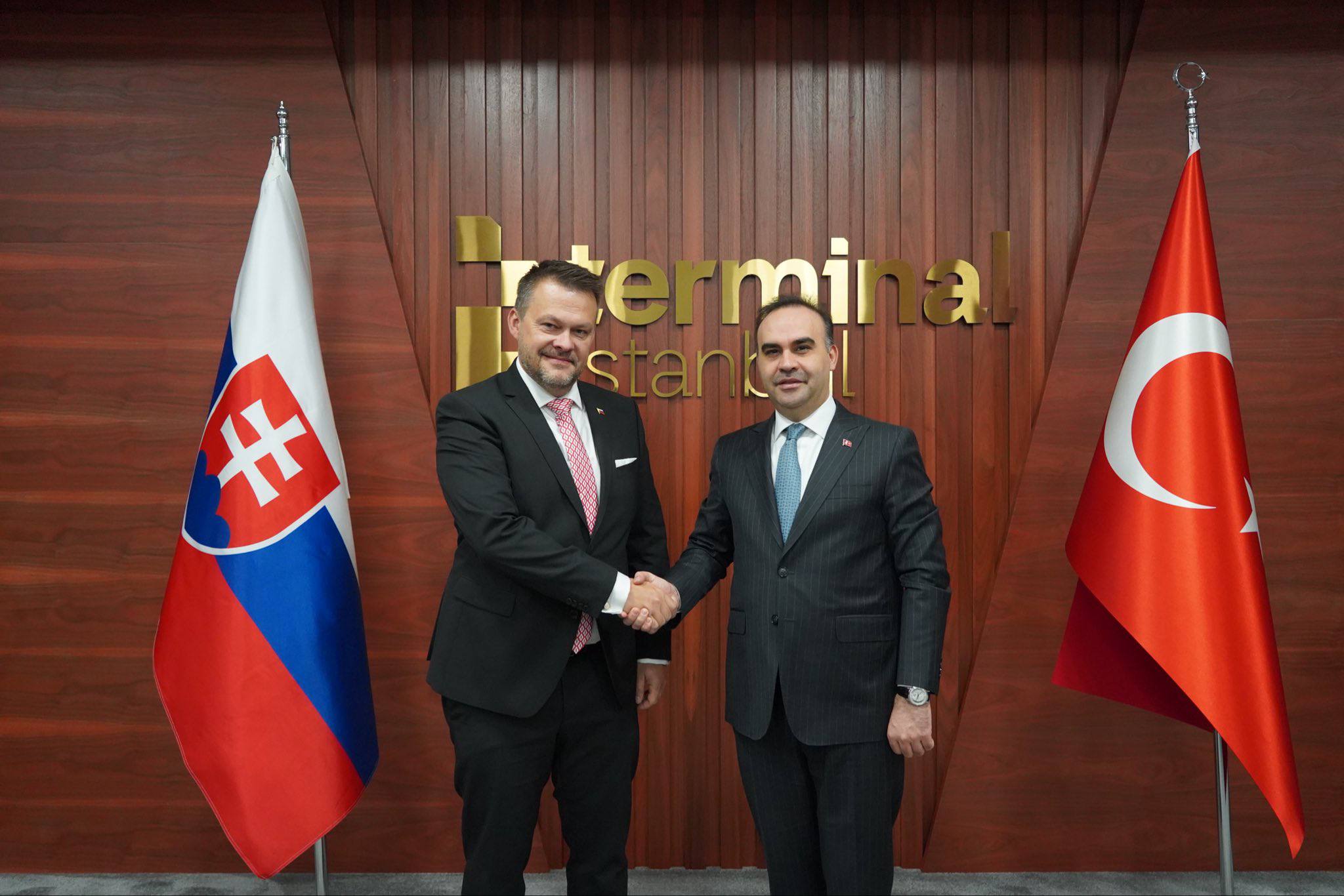 Bakan Mehmet Fatih Kacır Slovakya Bakanı Samuel Migal görüşmesi
