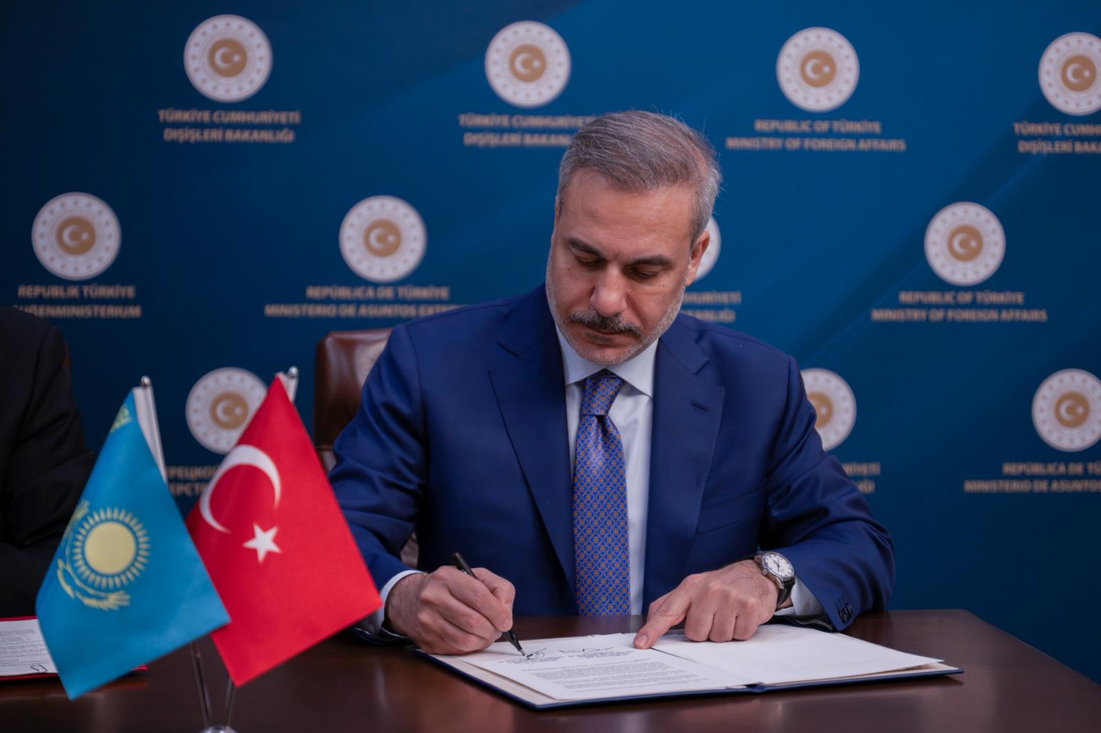 Fidan ve Koşerbayev görüşmesi