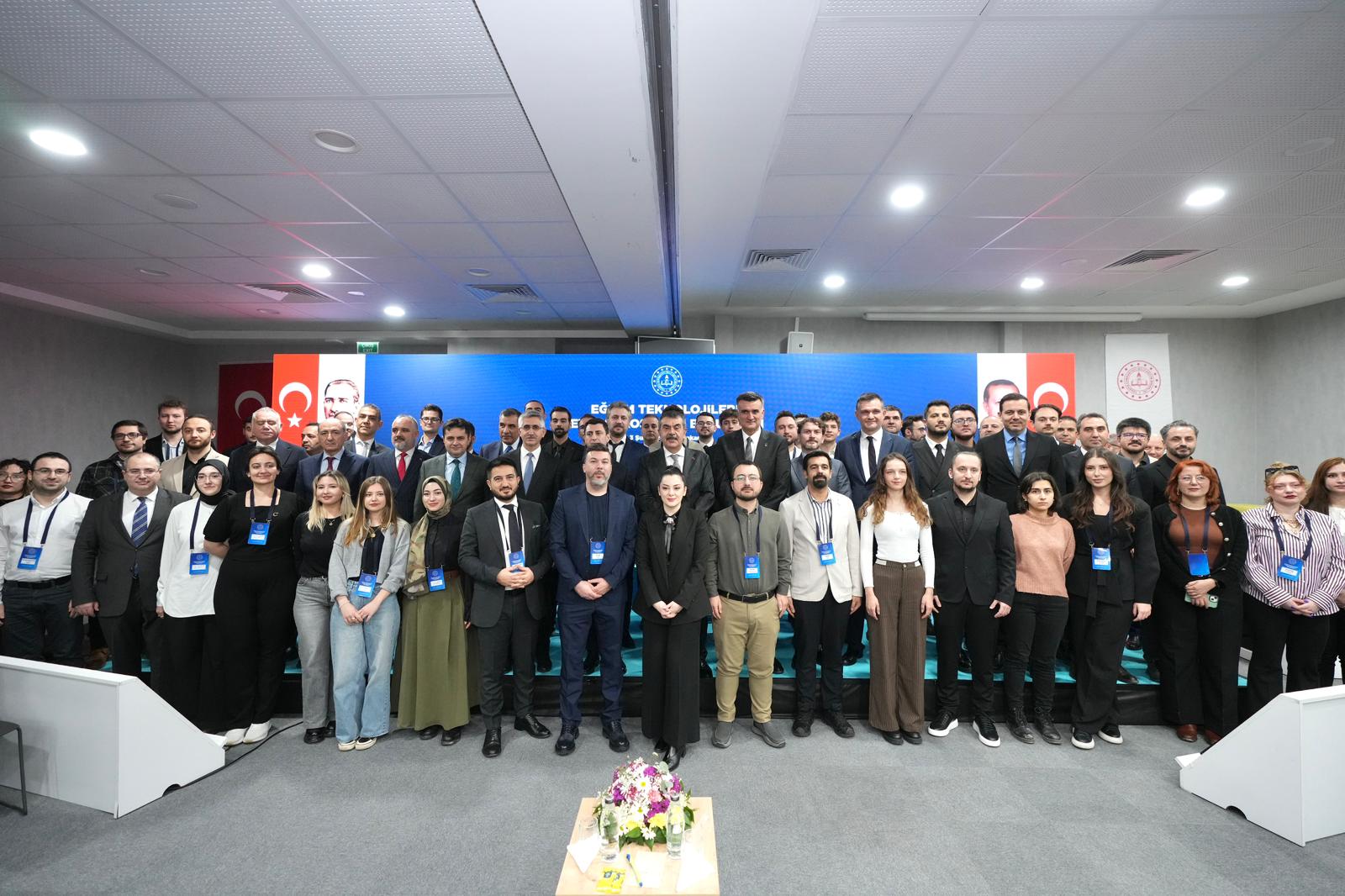 Bakan Tekin ETKİM merkezinde