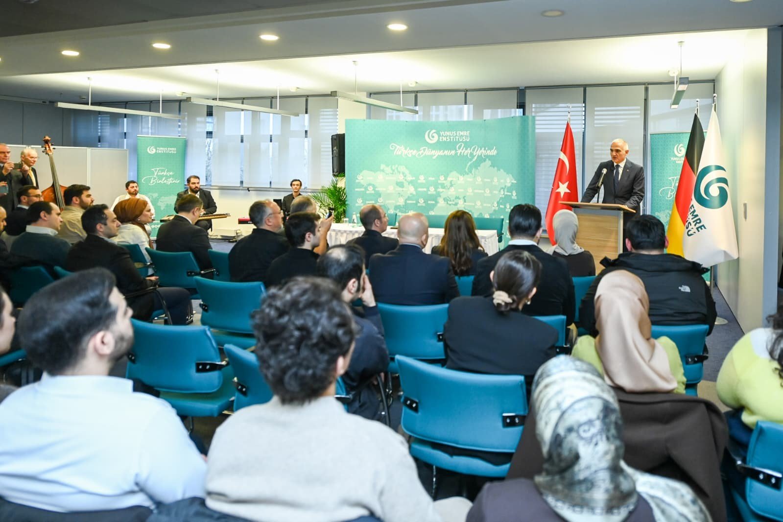 Yunus Emre Enstitüsü Berlin ziyareti