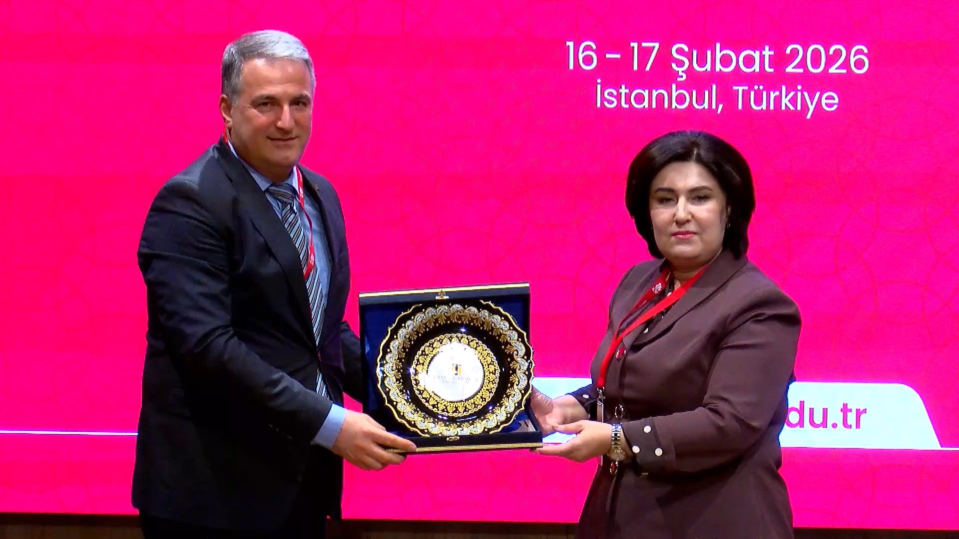 KADEM Başkanı Sümeyye Erdoğan Bayraktar konuşma yapıyor