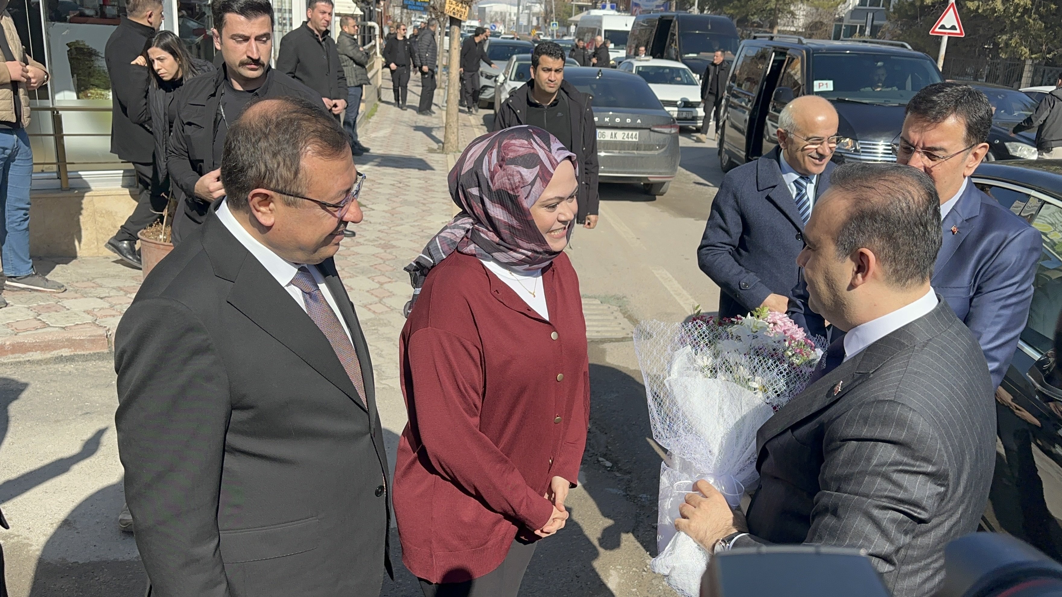 Bakan Kacır konuşma yapıyor