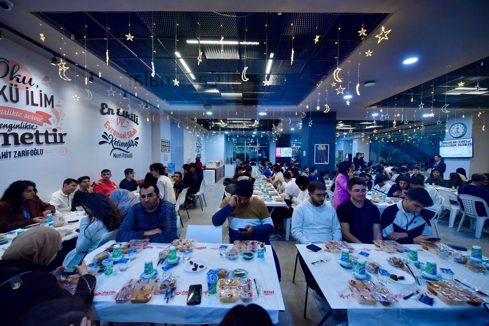 Fatih Kütüphaneleri Ramazan İkramı