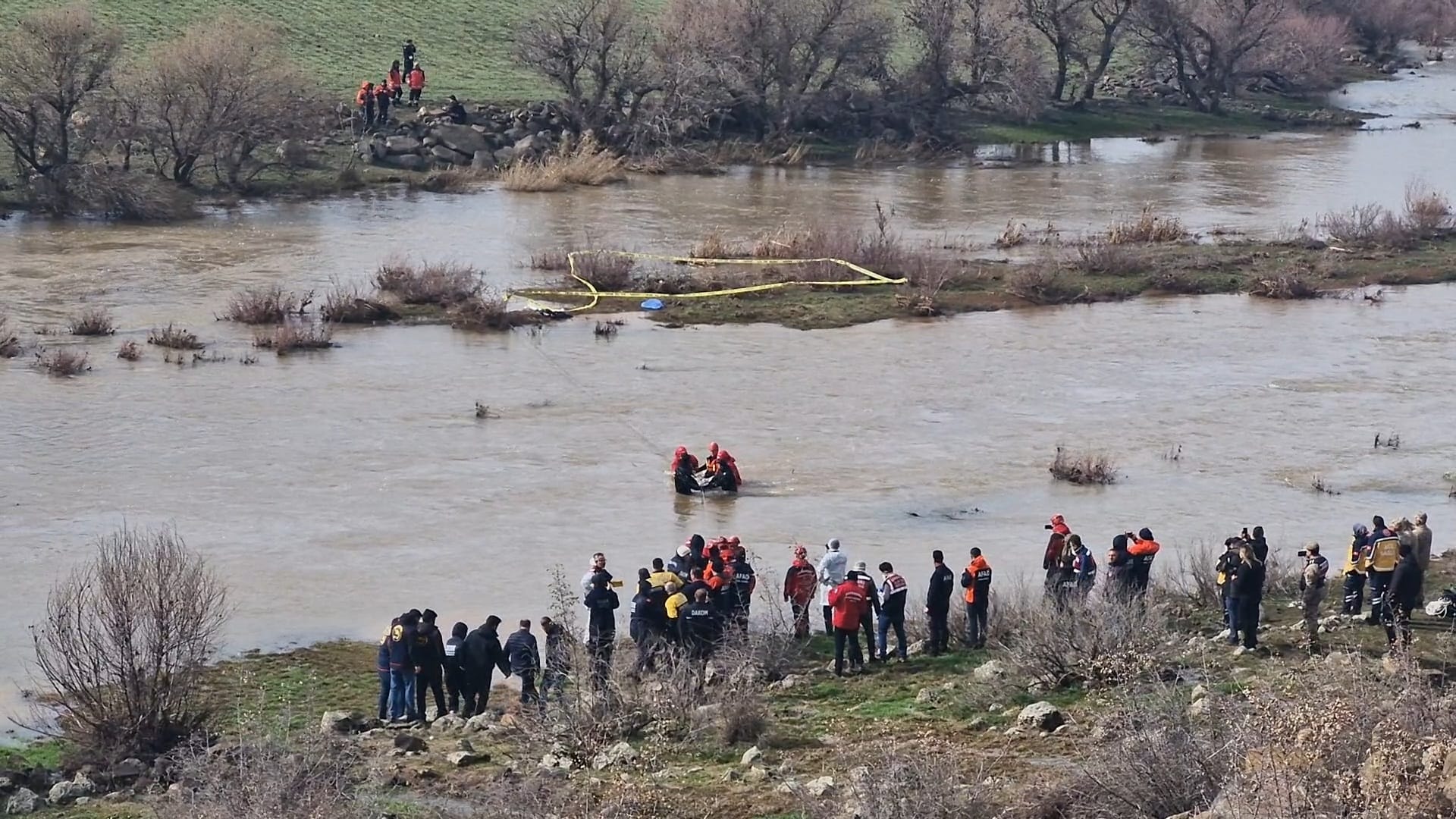 Diyarbakır arama kurtarma ekipleri