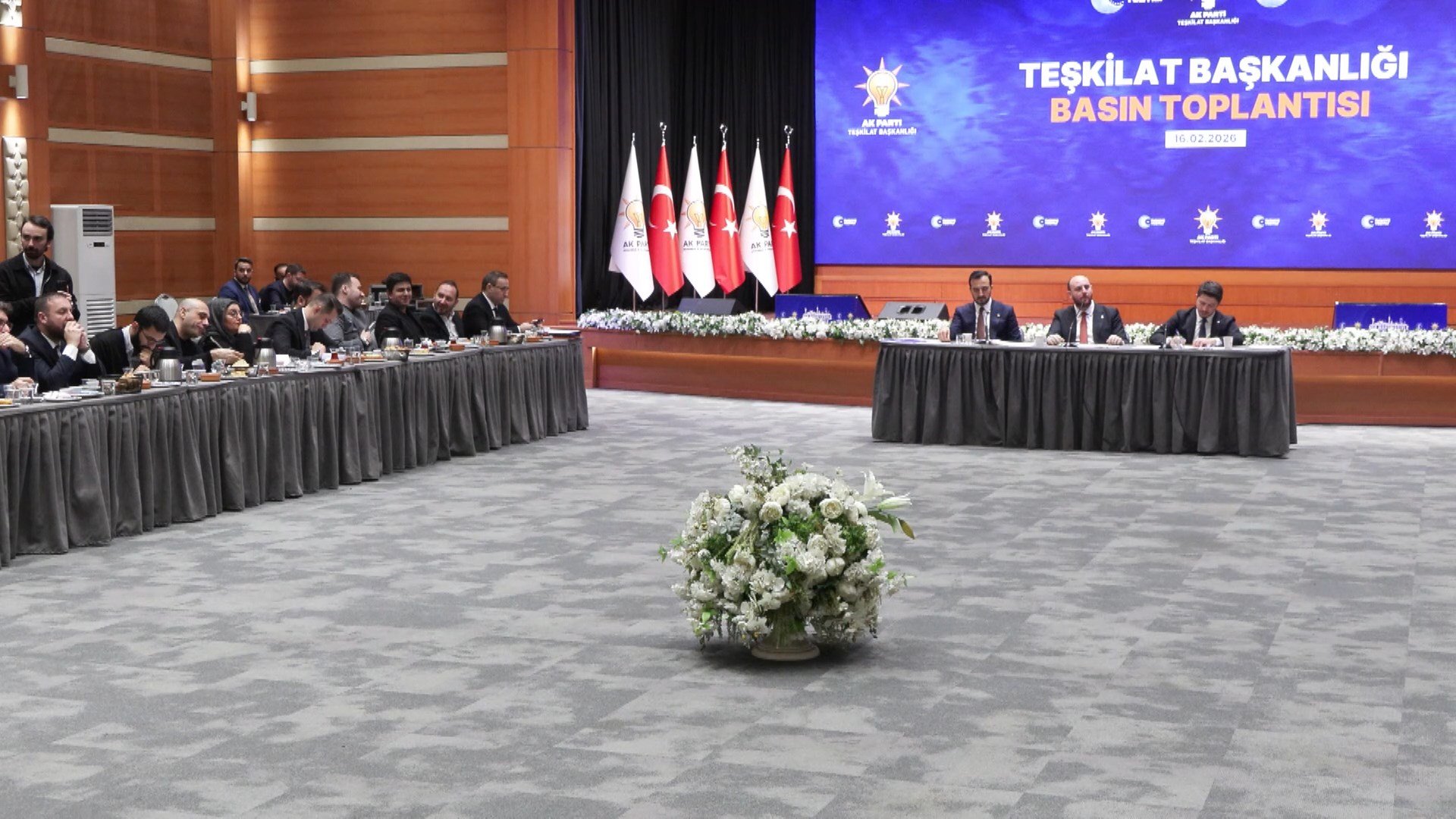 AK Parti Genel Başkan Yardımcısı Ahmet Büyükgümüş