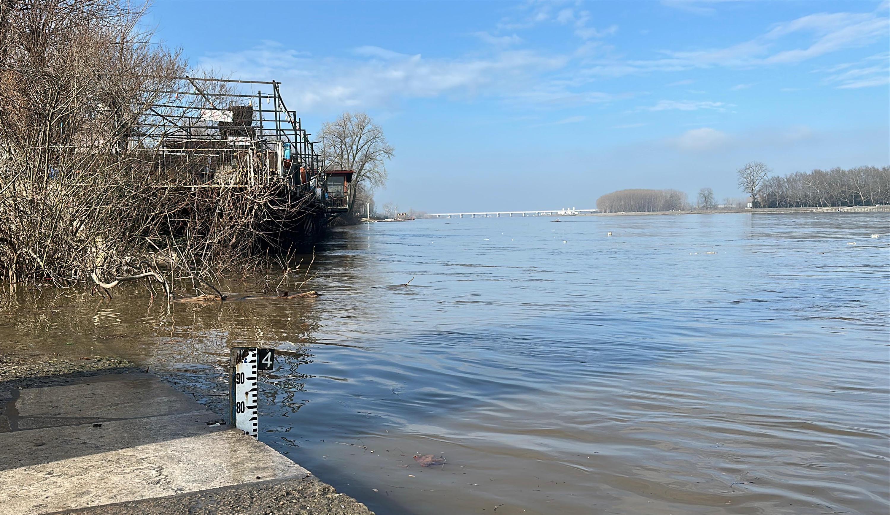 DSİ ekipleri taşkın önleme çalışması