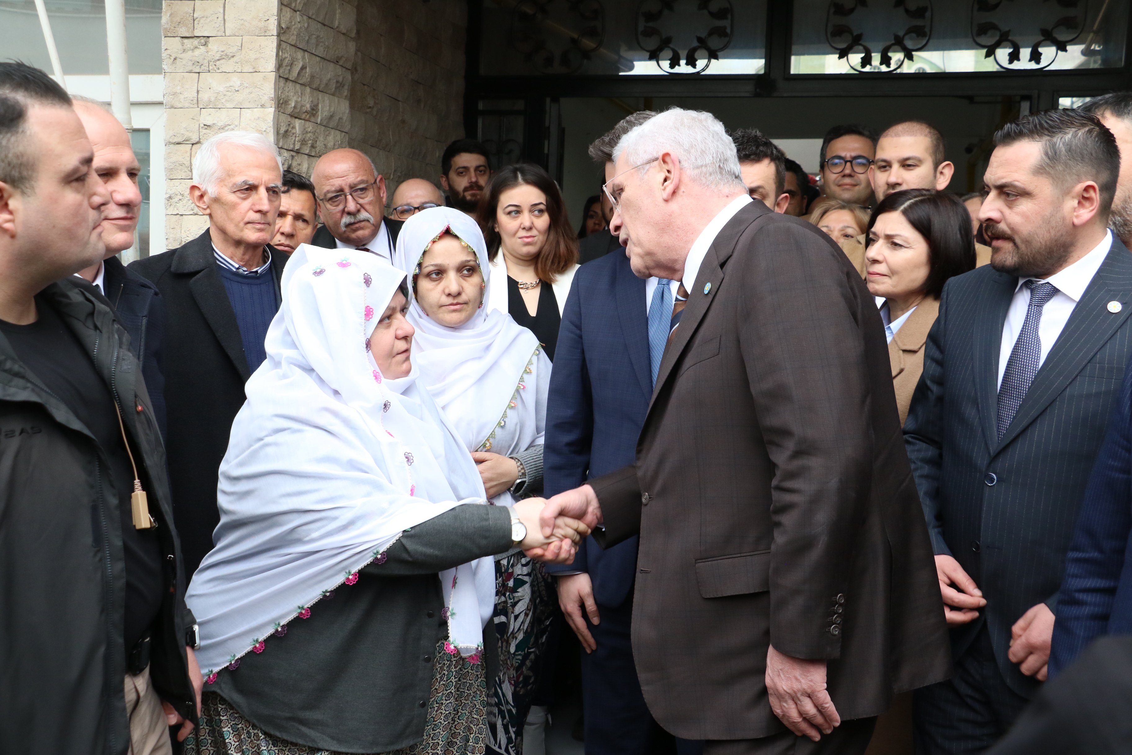 Emine Nur Günay Zihni Çalışkan Hüseyin Akgün