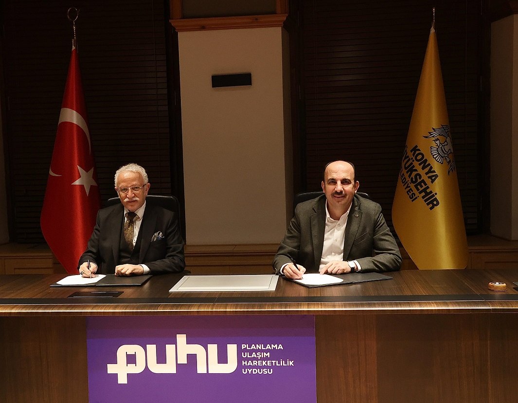 NEÜ Rektörü Prof. Dr. Cem Zorlu