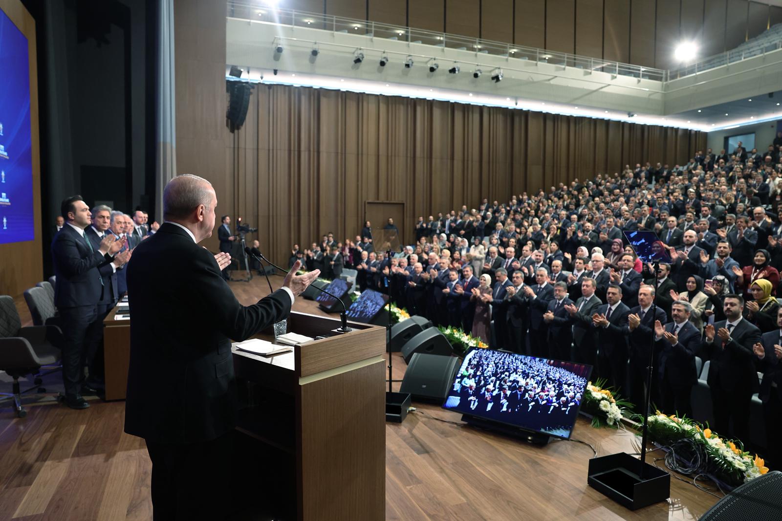 Cumhurbaşkanı Erdoğan AK Parti Toplantısında