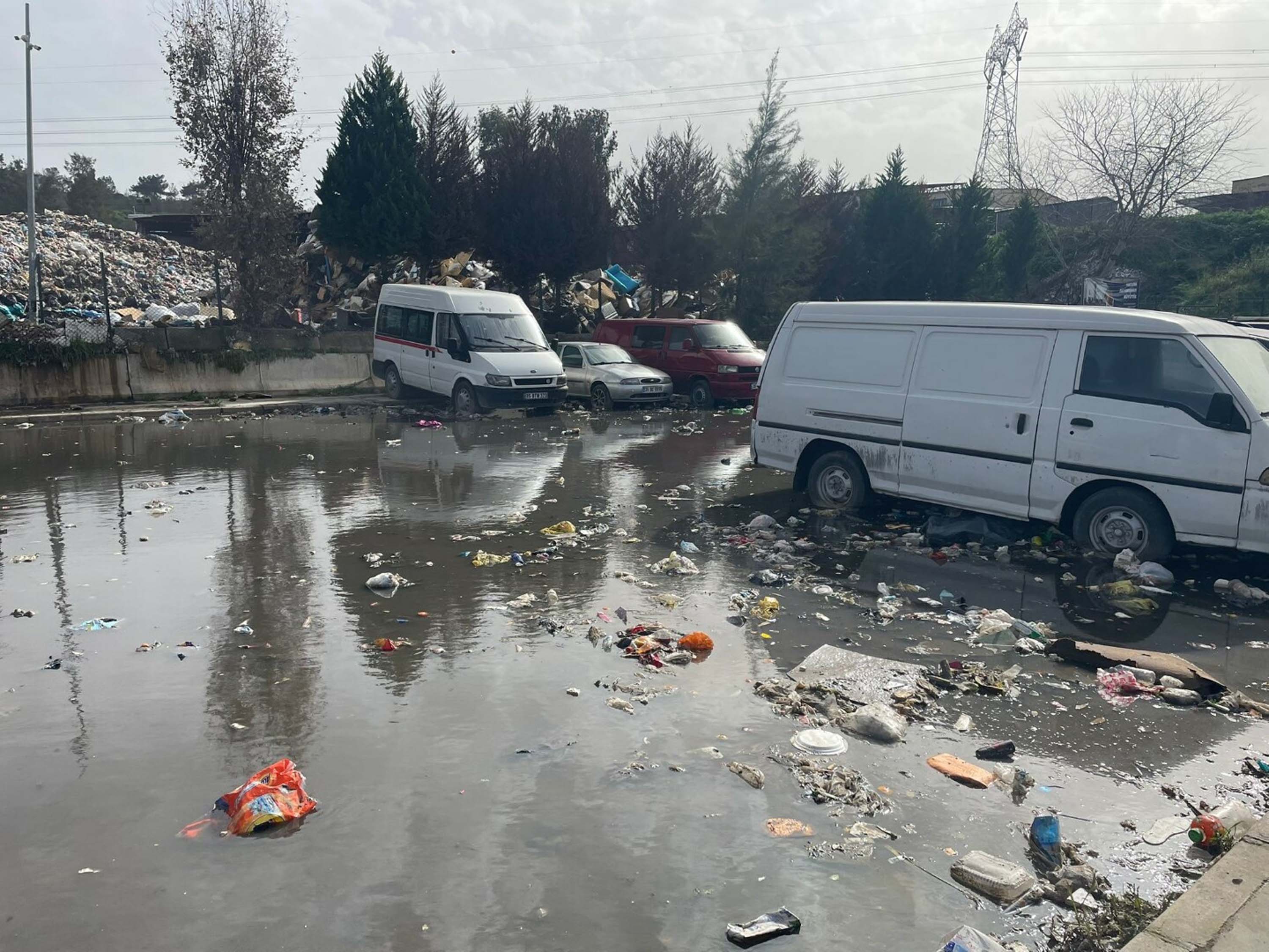 Buca Mustafa Kemal Mahallesi çöp sorunu