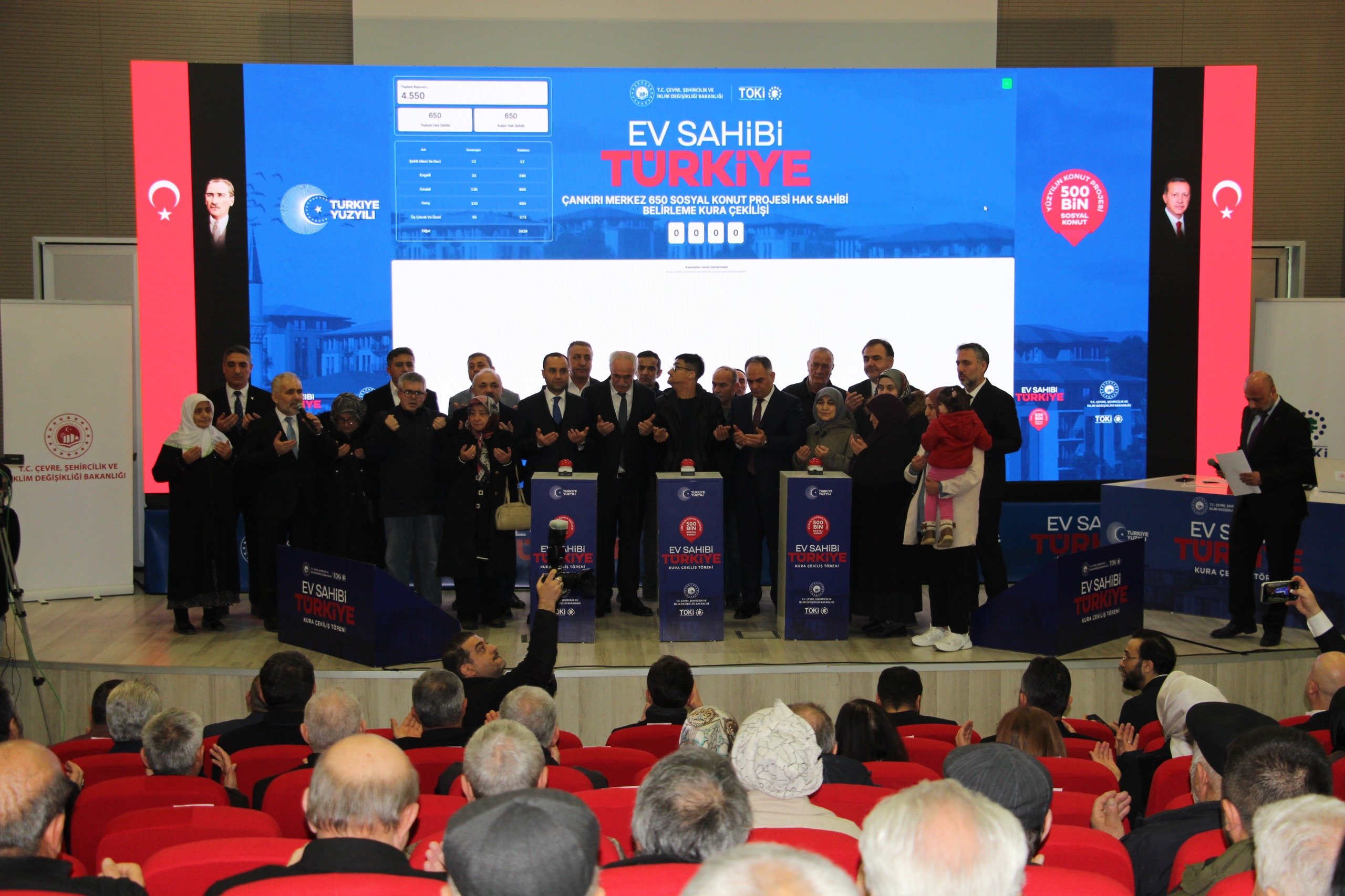 Çankırı Valisi Hüseyin Çakırtaş Yüzyılın Konut Projesi kura töreni